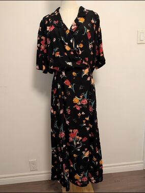 Vintage Floral Faux Wrap Maxi Dress